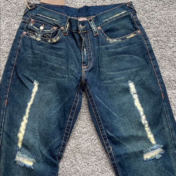 NWT True Religion Men’s Dark Blue Distressed Flared Bootcut #803 Jeans - 35/33 - Picture 3 of 12
